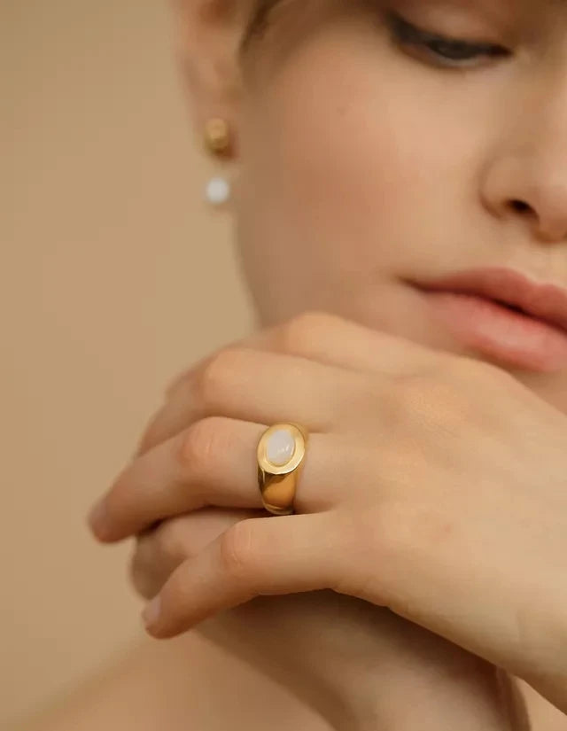 Margret Ring